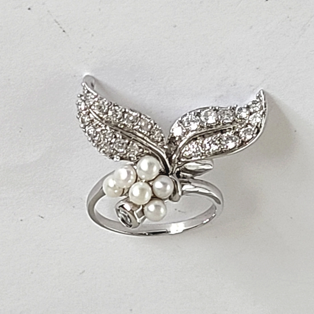 Vintage Boho Sterling Silver Pearl Crystal Cluster Leaf Cocktail Statement Ring